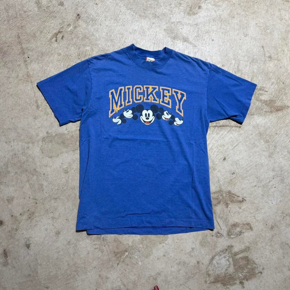 Vintage VTG 90’s Disney Designs Mickey Single Stitch Graphic T-Shirt